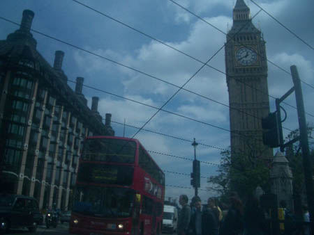 2006England2 090