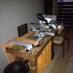 20120120-075725.jpg (木工作業場施設中)