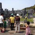 20120505-123130.jpg (天気がいいので墓参り)