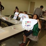 20120512-204816.jpg (来日留学生にt-シャツプレゼント！)