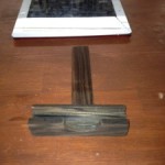 20120816-164827.jpg (黒檀加工  iPad Stand完成！)