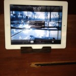 20120816-164837.jpg (黒檀加工  iPad Stand完成！)